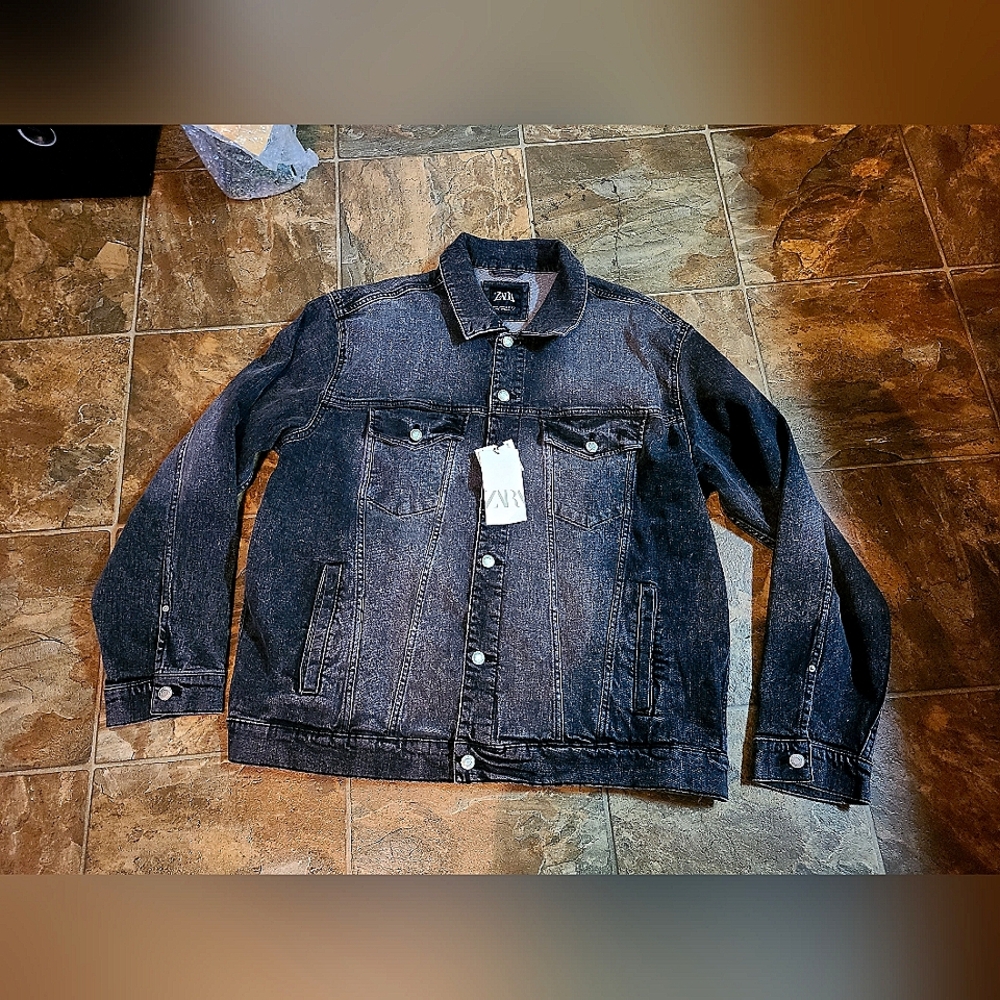 - ZARA FADED BLACK DENIM JACKET